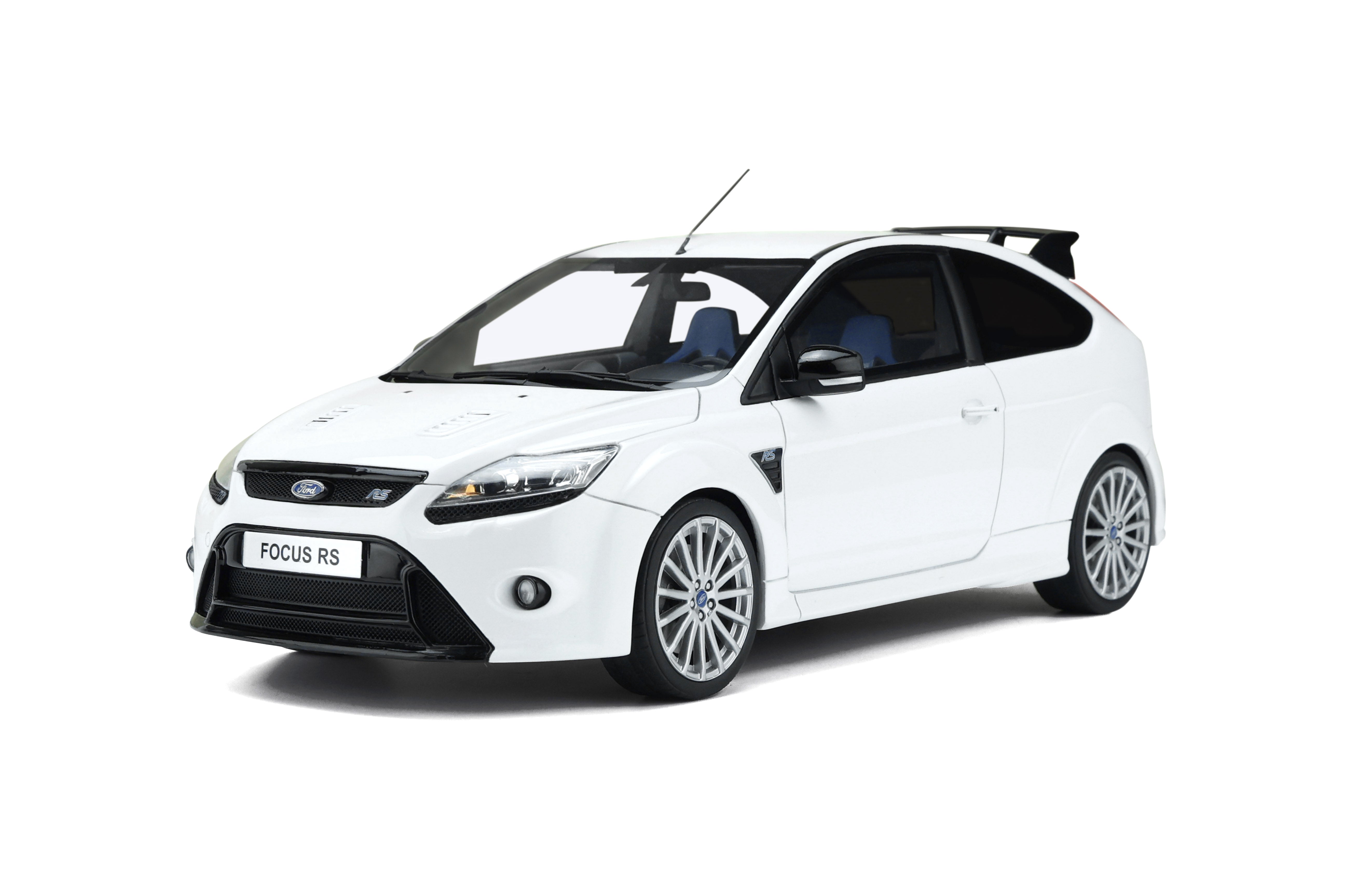 OTTO 1:18 2009 Ford Focus Mk2 RS Ultimate White OT977 – YomaCarModel