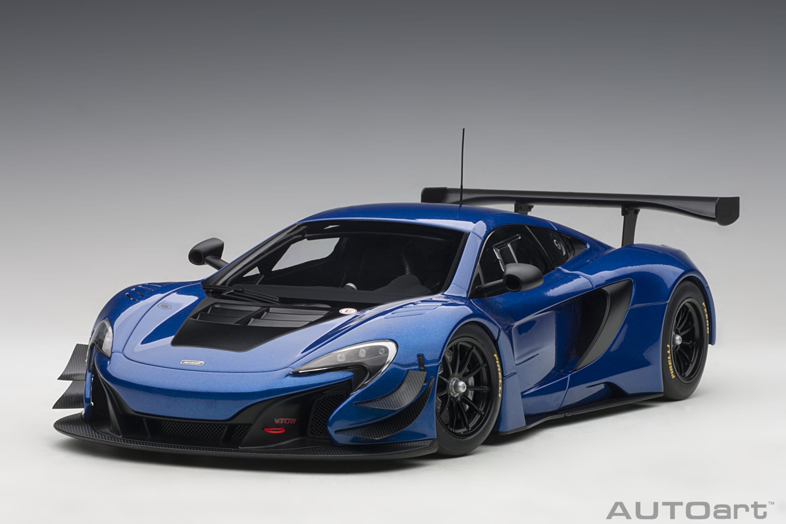 AUTOart 1:18 McLaren 650S GT3 Plain Body Version (Blue Metallic