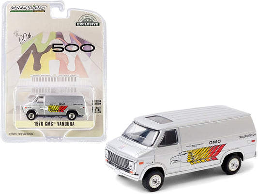 GreenLight 1:64 1976 GMC Vandura - 60th Annual Indianapolis 500 Mile Race GMC Transportation 30198