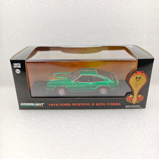 GreenLight Green Machine 1:43 1978 Ford Mustang II King Cobra - Red & Black 86321