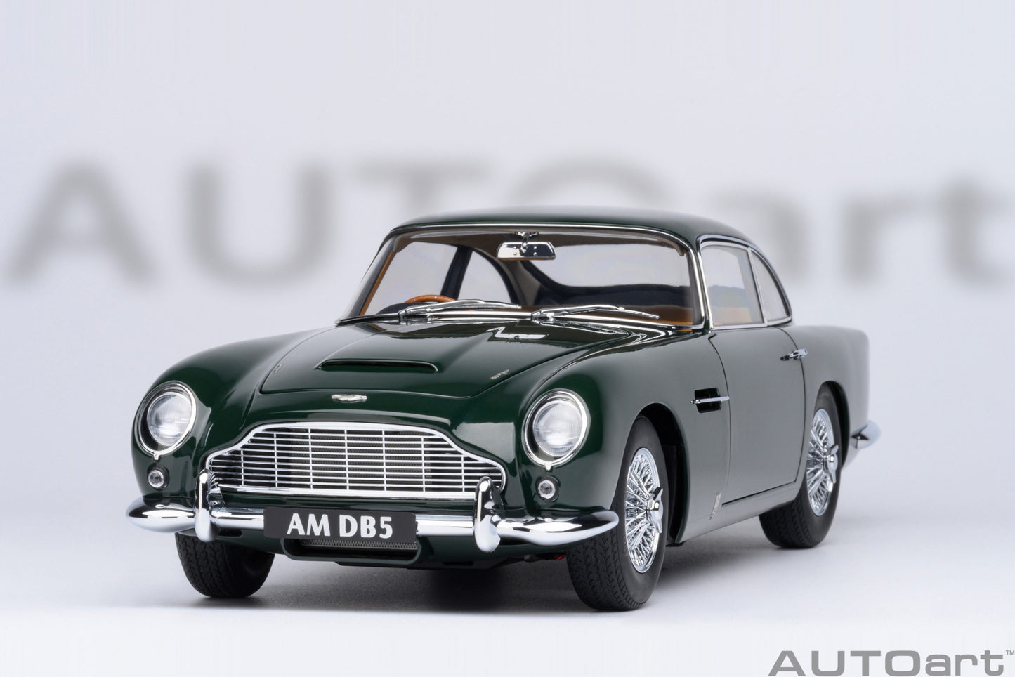 AUTOart 1:18 Aston Martin DB5 (British Racing Green) 70286