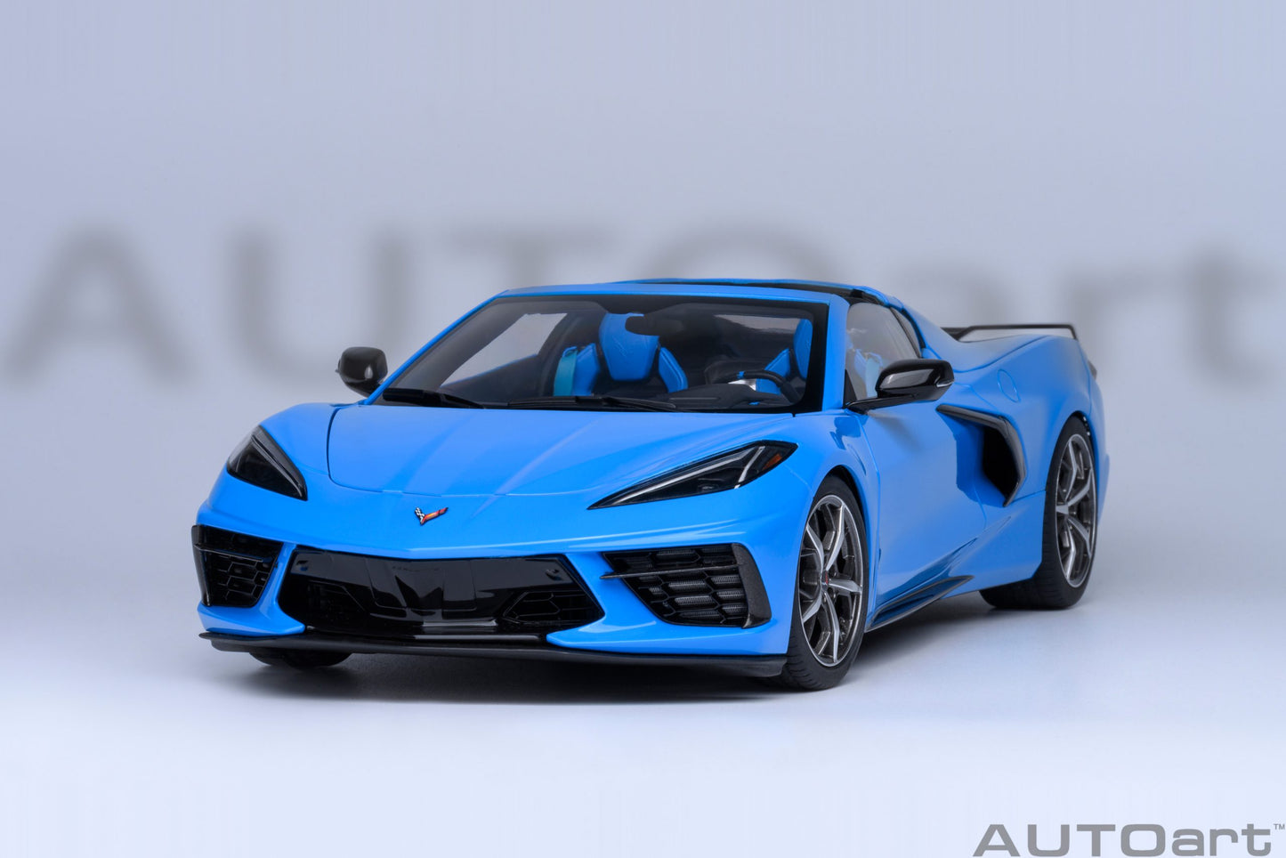 AUTOart 1:18 Chevrolet Corvette C8 Stingray Z51 (Rapid Blue) 71281