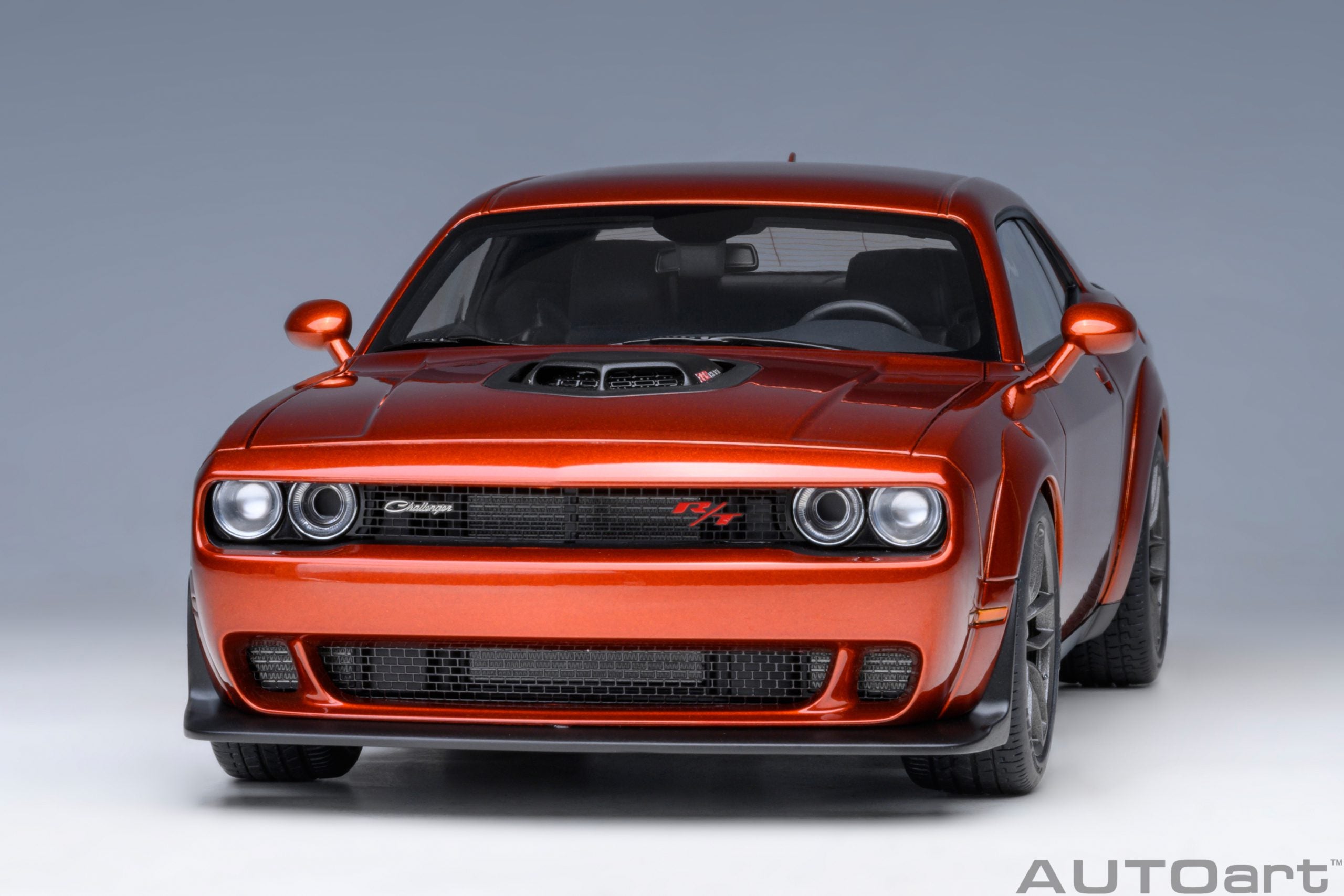 AUTOart 1:18 Dodge Challenger R/T Scat Pack Shaker Widebody 2022