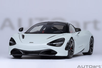 AUTOart 1:18 McLaren 720S (Silica White) 76069