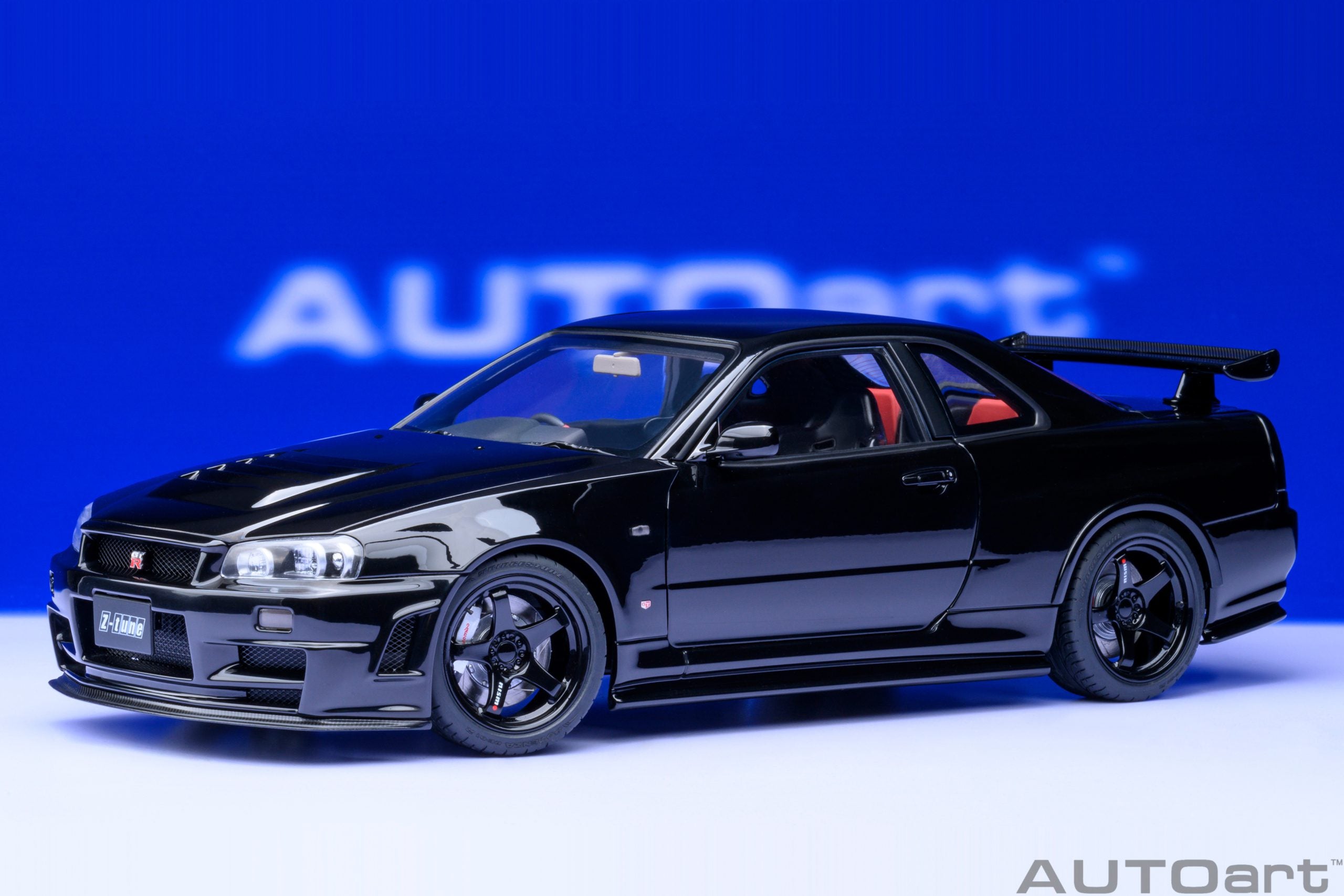 AUTOart 1:18 Nissan Skyline GT-R (R34) Z-tune (Black Pearl) 77463