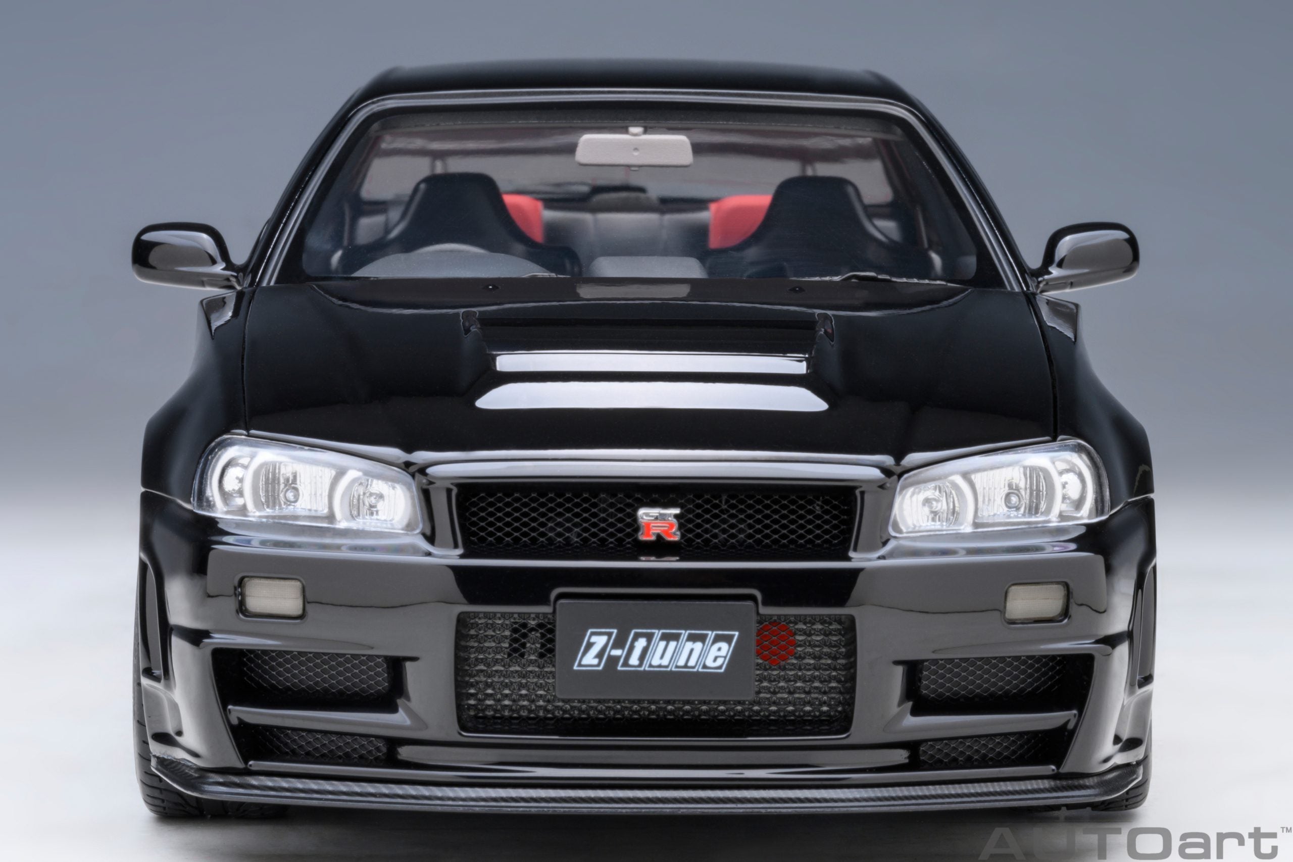 AUTOart 1:18 Nissan Skyline GT-R (R34) Z-tune (Black Pearl