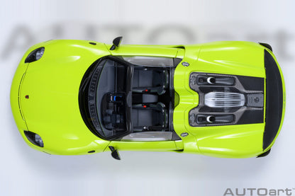 AUTOart 1:18 Porsche 918 Spyder Weissach Package (Acid Green) 77921