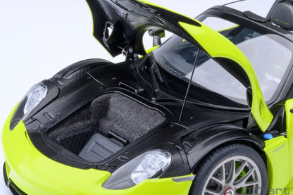 AUTOart 1:18 Porsche 918 Spyder Weissach Package (Acid Green) 77921