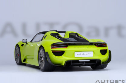 AUTOart 1:18 Porsche 918 Spyder Weissach Package (Acid Green) 77921