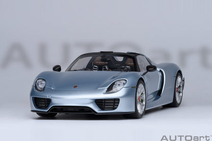 AUTOart 1:18 Porsche 918 Spyder Weissach Package (Liquid Metal Chrome Blue) 77923