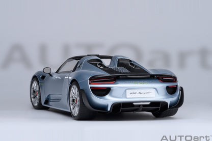 AUTOart 1:18 Porsche 918 Spyder Weissach Package (Liquid Metal Chrome Blue) 77923