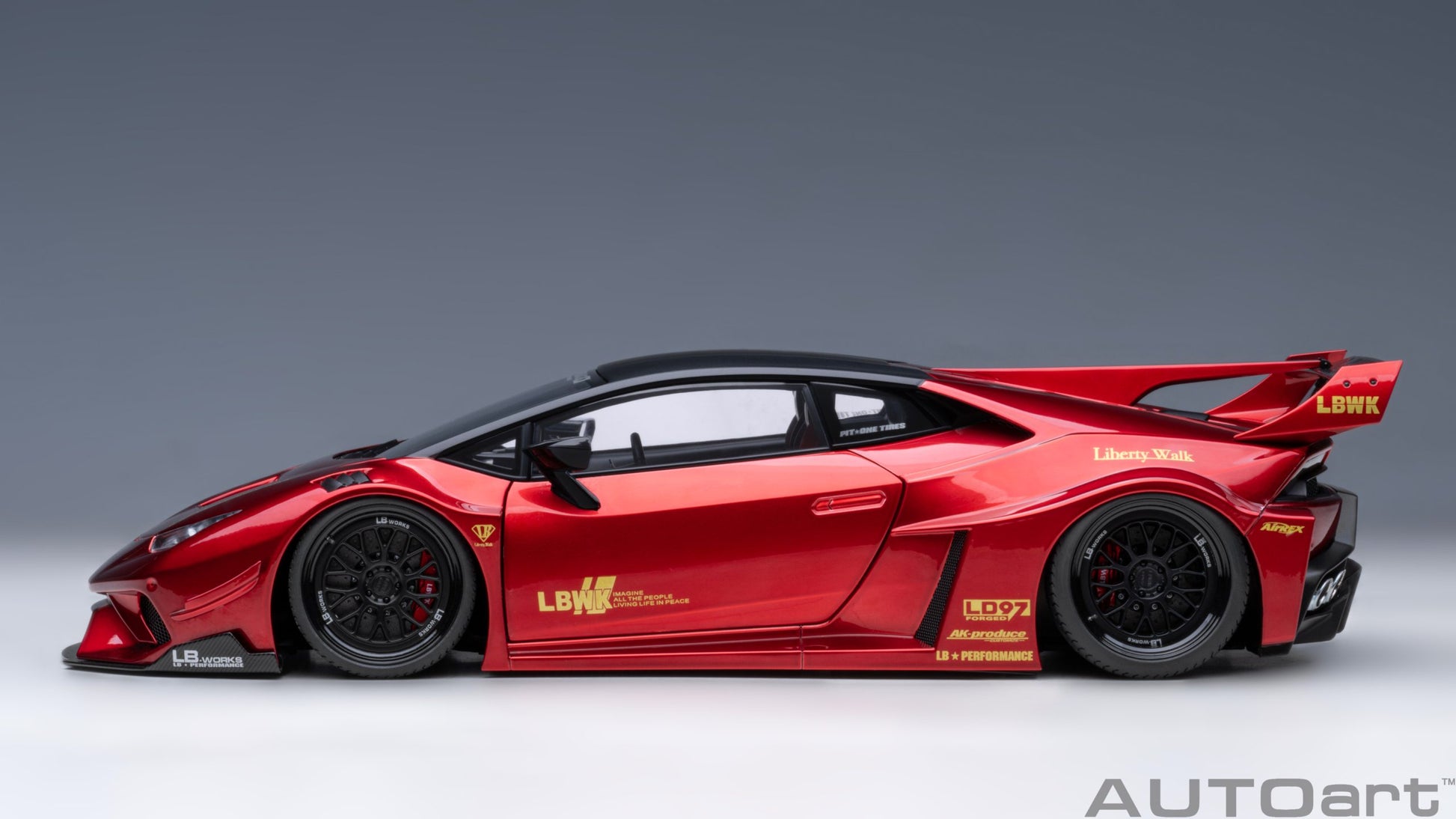 AUTOart 1:18 Liberty Walk LB Silhouette Lamborghini Huracan GT (Red) 79126