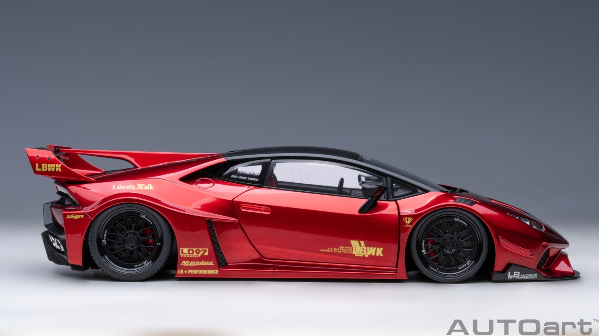 AUTOart 1:18 Liberty Walk LB Silhouette Lamborghini Huracan GT (Red) 79126