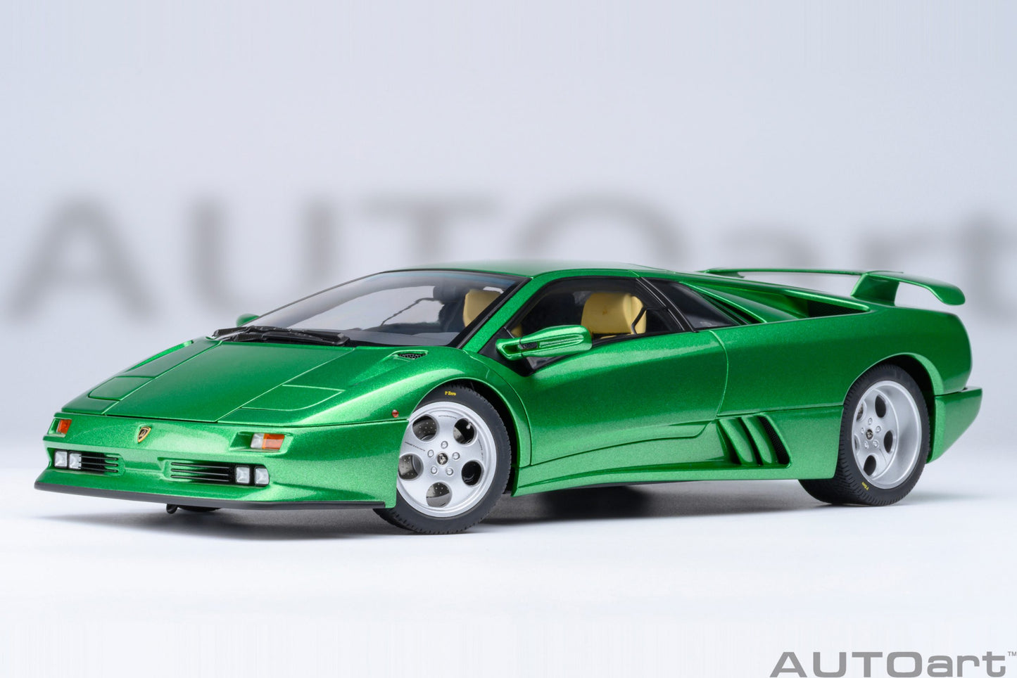 AUTOart 1:18 Lamborghini Diablo SE 30th Anniversary Edition (Verde Mic) 79150