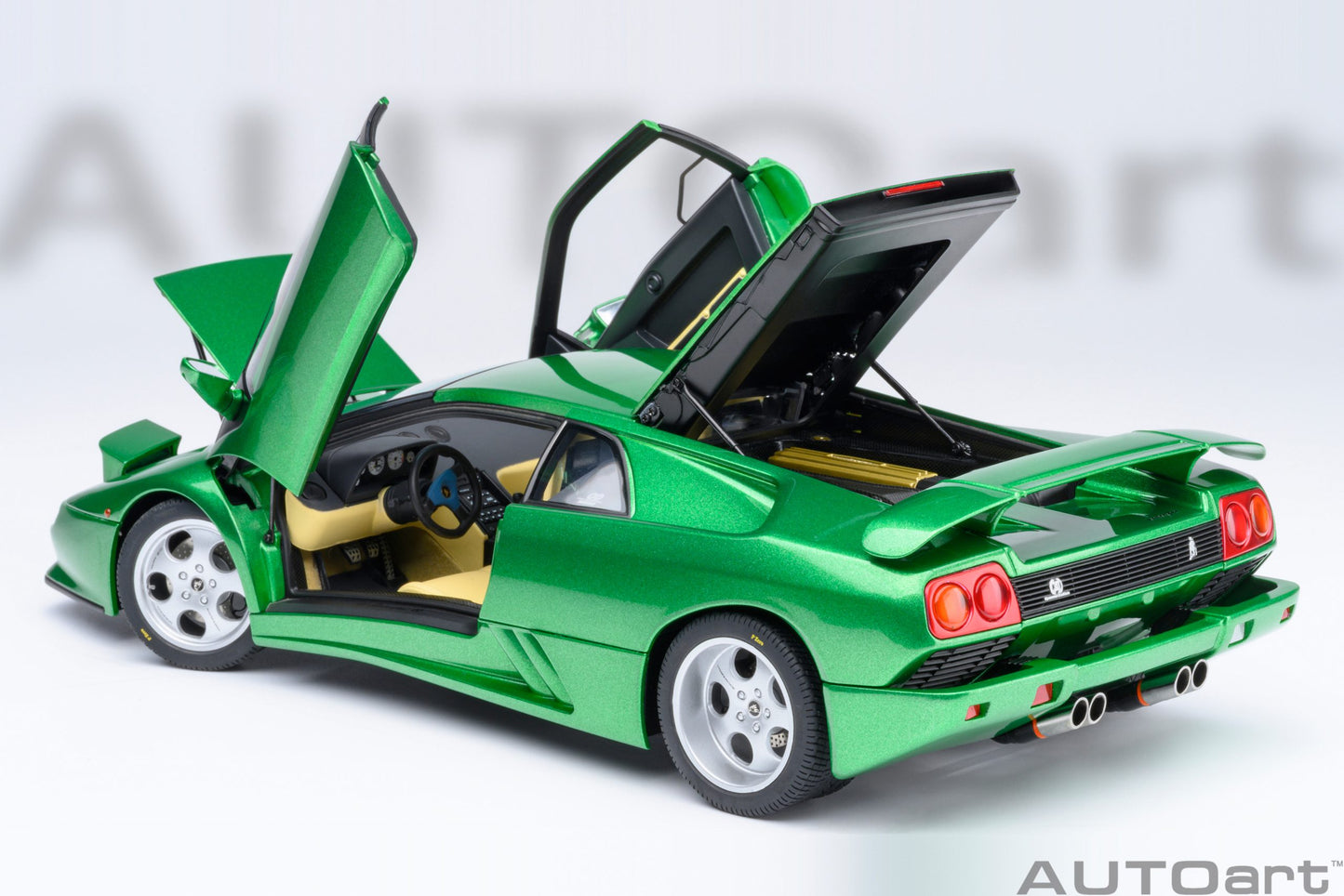 AUTOart 1:18 Lamborghini Diablo SE 30th Anniversary Edition (Verde Mic) 79150