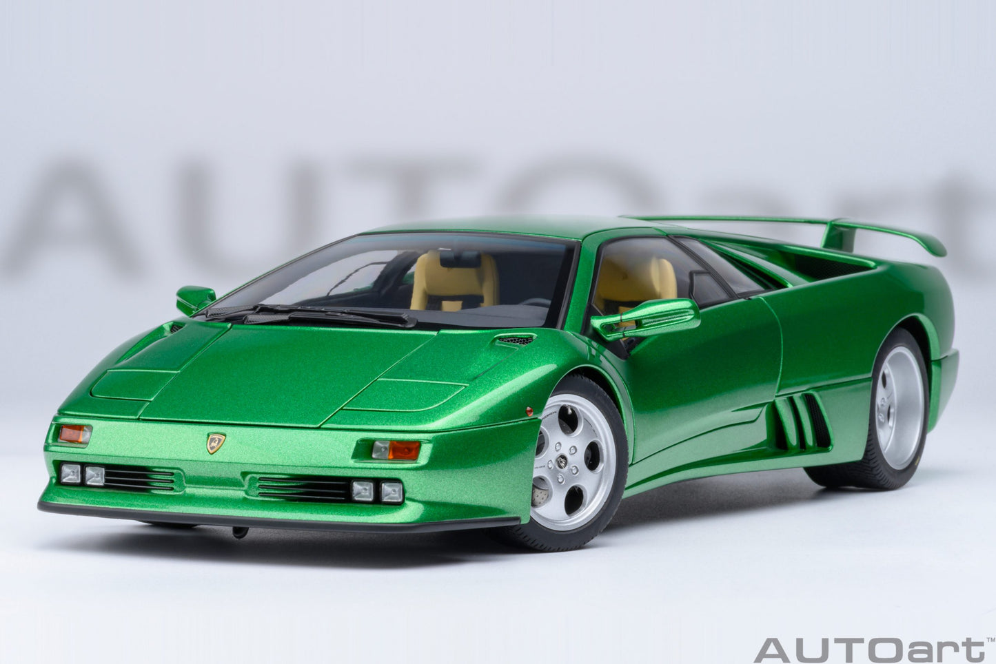 AUTOart 1:18 Lamborghini Diablo SE 30th Anniversary Edition (Verde Mic) 79150