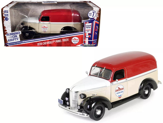 GreenLight 1:24 Running on Empty - 1939 Chevrolet Panel Truck – Chevron 85081