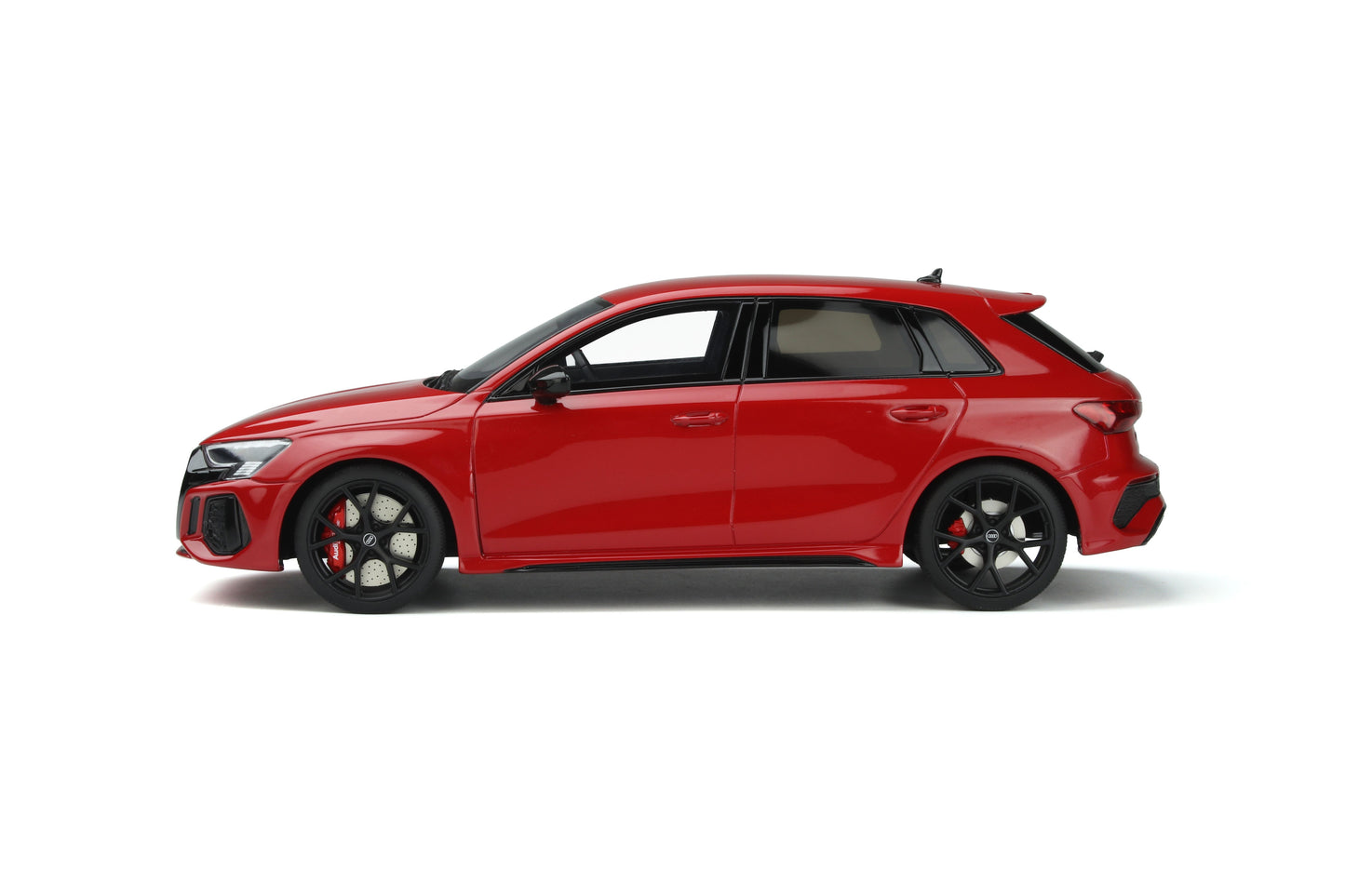 GT Spirit 1:18 Audi RS 3 Sportback 2021 GT378