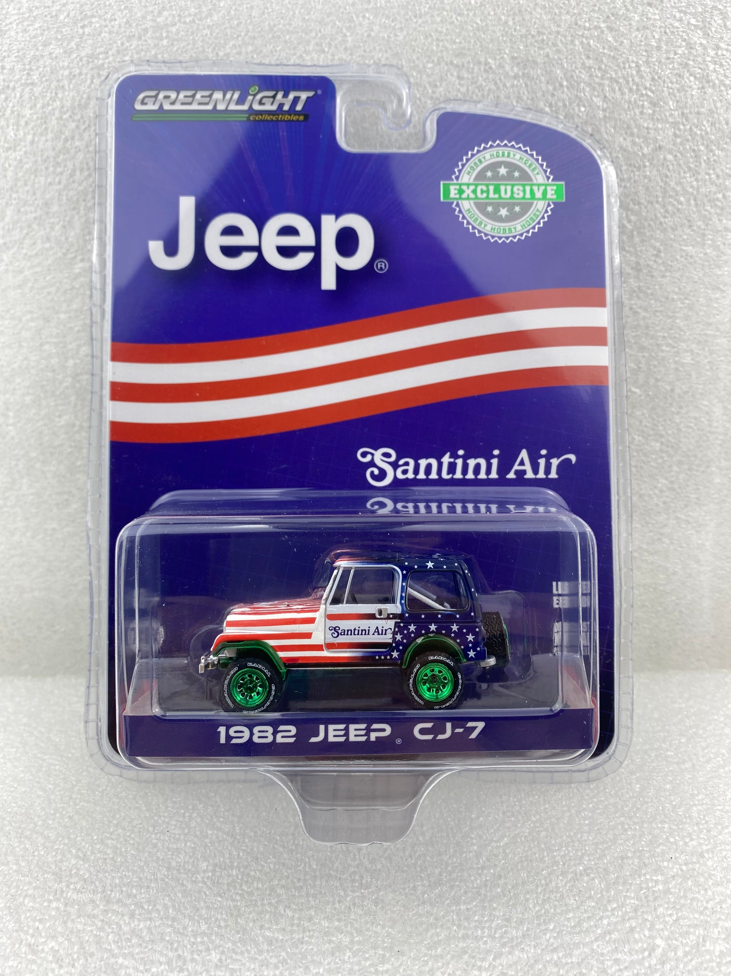 GreenLight Green Machine 1:64 1982 Jeep CJ-7 - Santini Air 30281