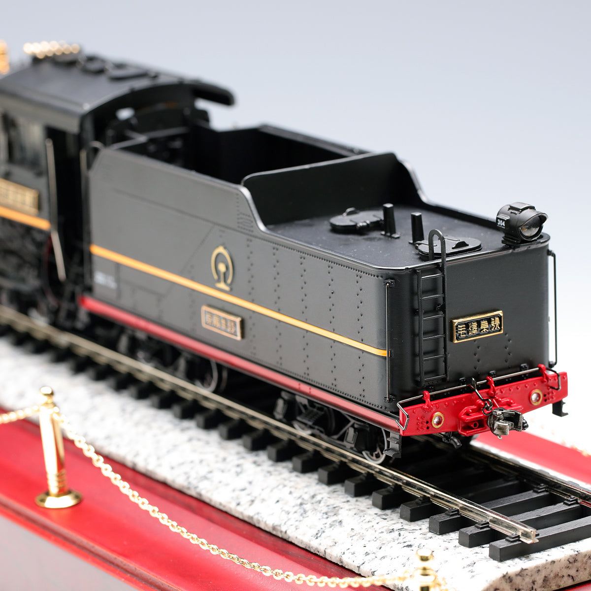 1:48 Chairman Mao Zedong of China Train Limited Edition