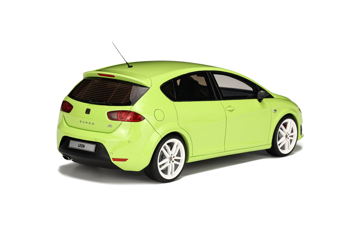 OTTO 1:18 Seat Leon MK2 Cupra R 2010 Kiwi Green OT404