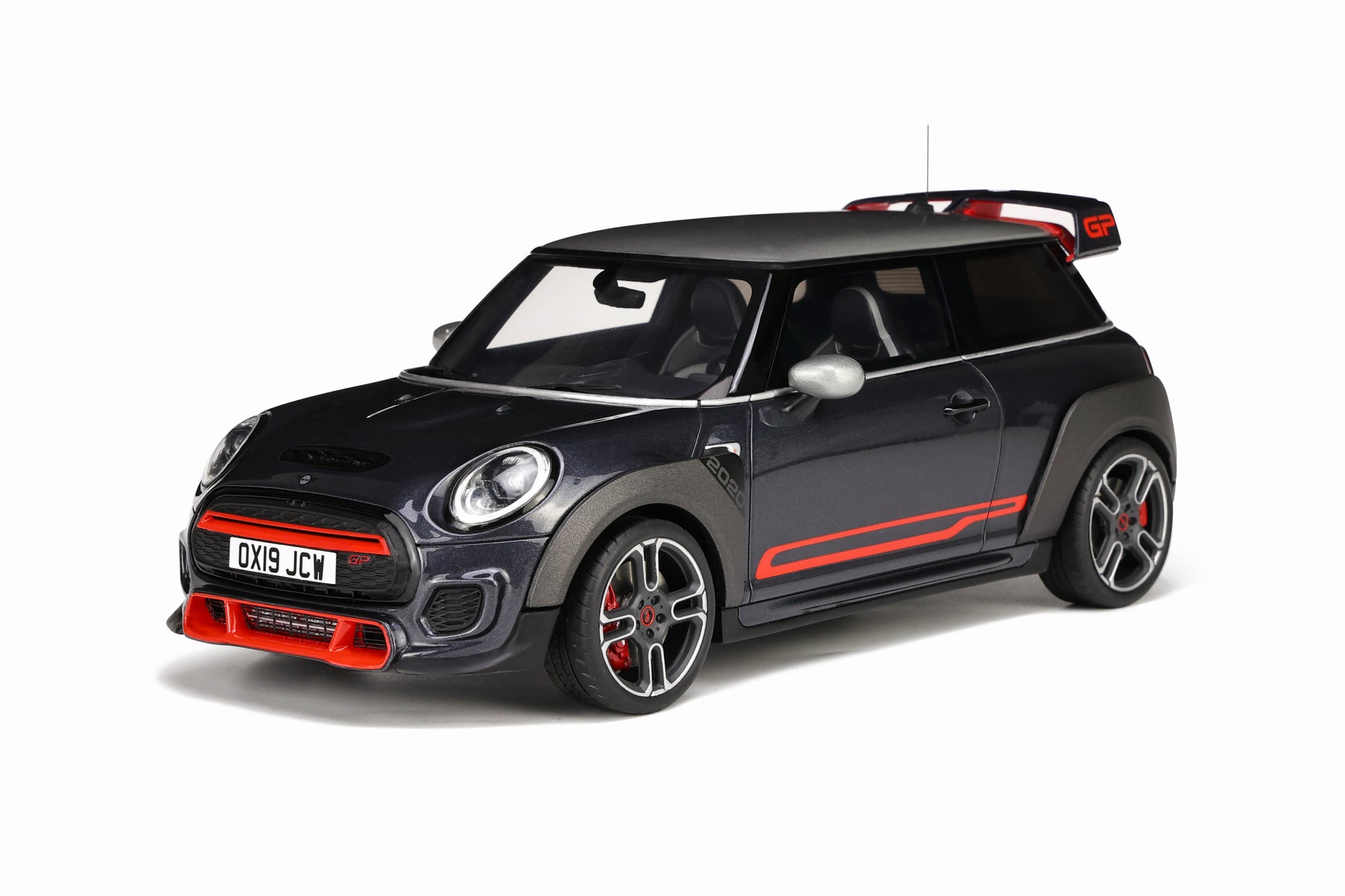 OTTO 1:18 Mini Cooper JCW GP 2020 OT407