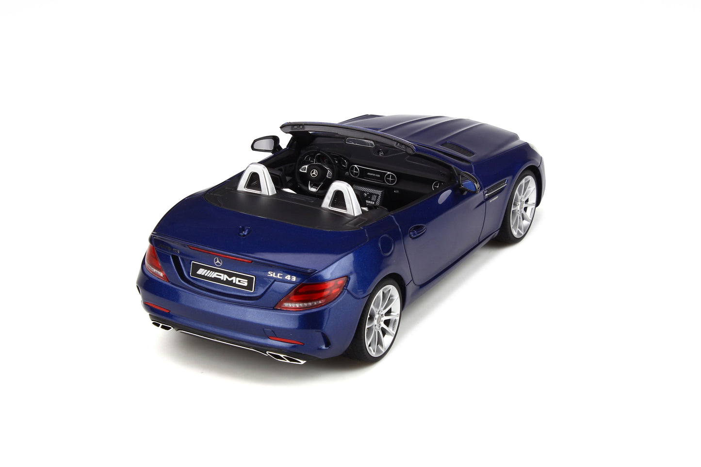 GT Spirit 1:18 Mercedes-Benz SLC 43 AMG Brilliant blue GT233