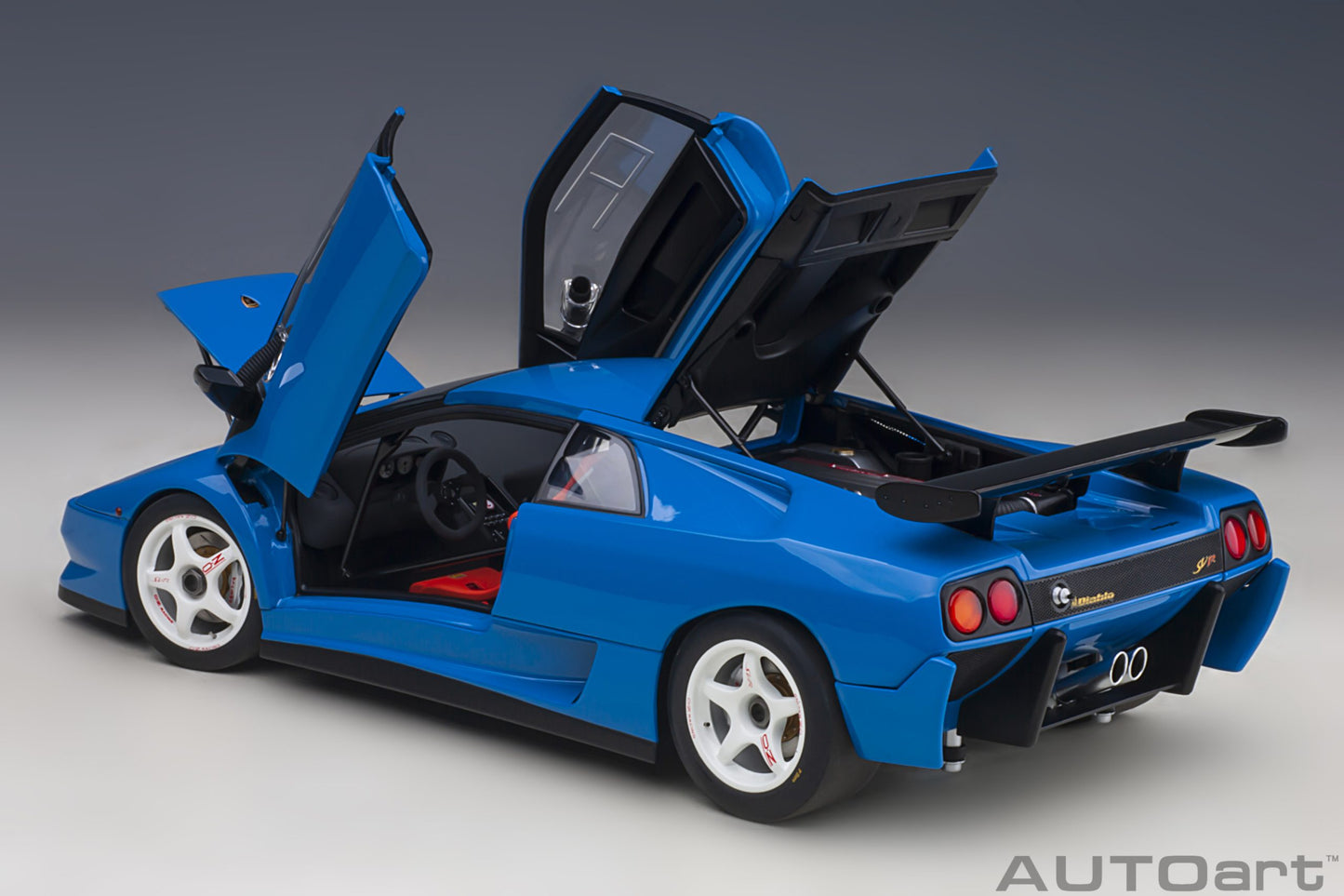 AUTOart 1:18 Lamborghini Diablo SV-R (Blue Le Mans) 79148