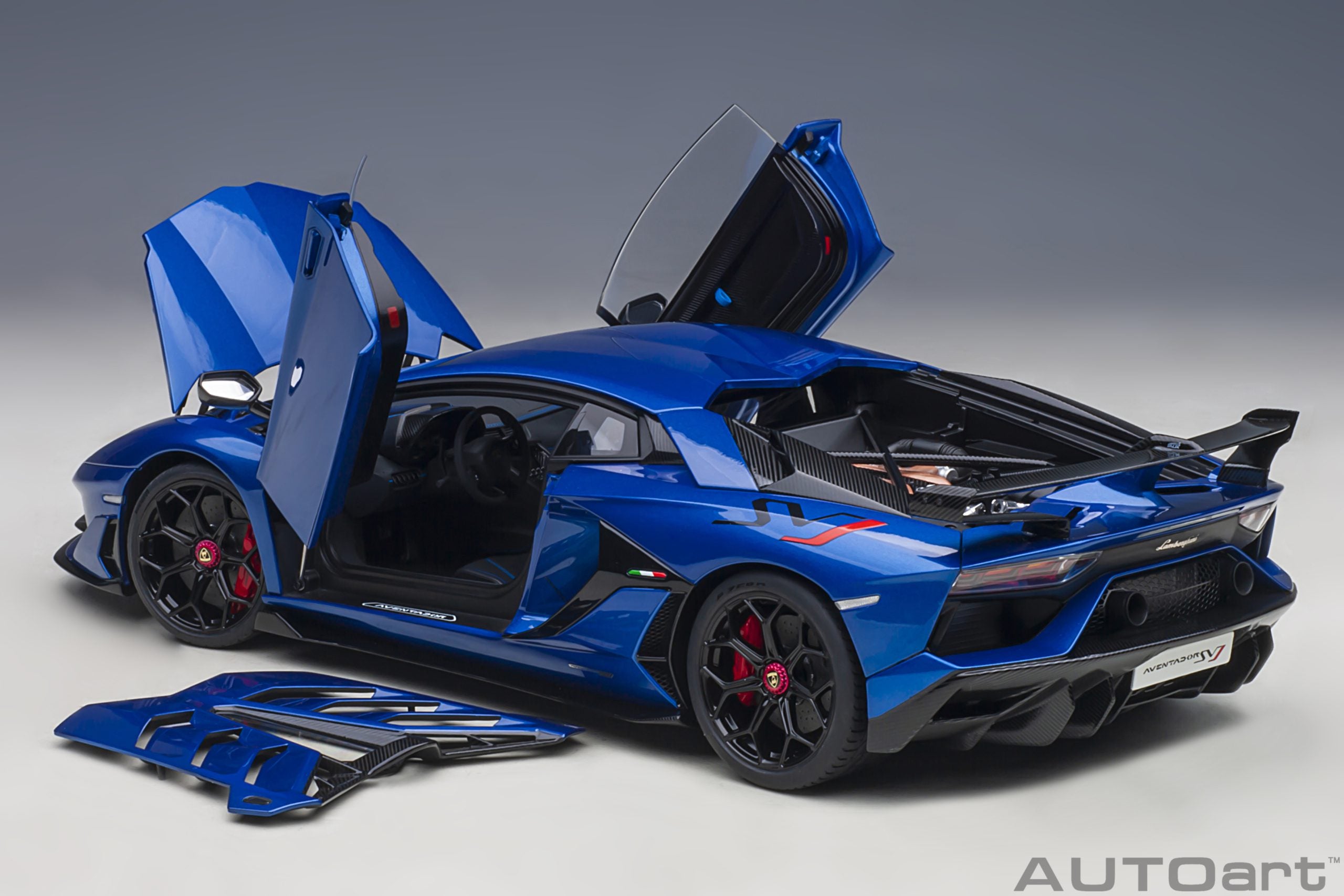 Autoart cheap aventador svj