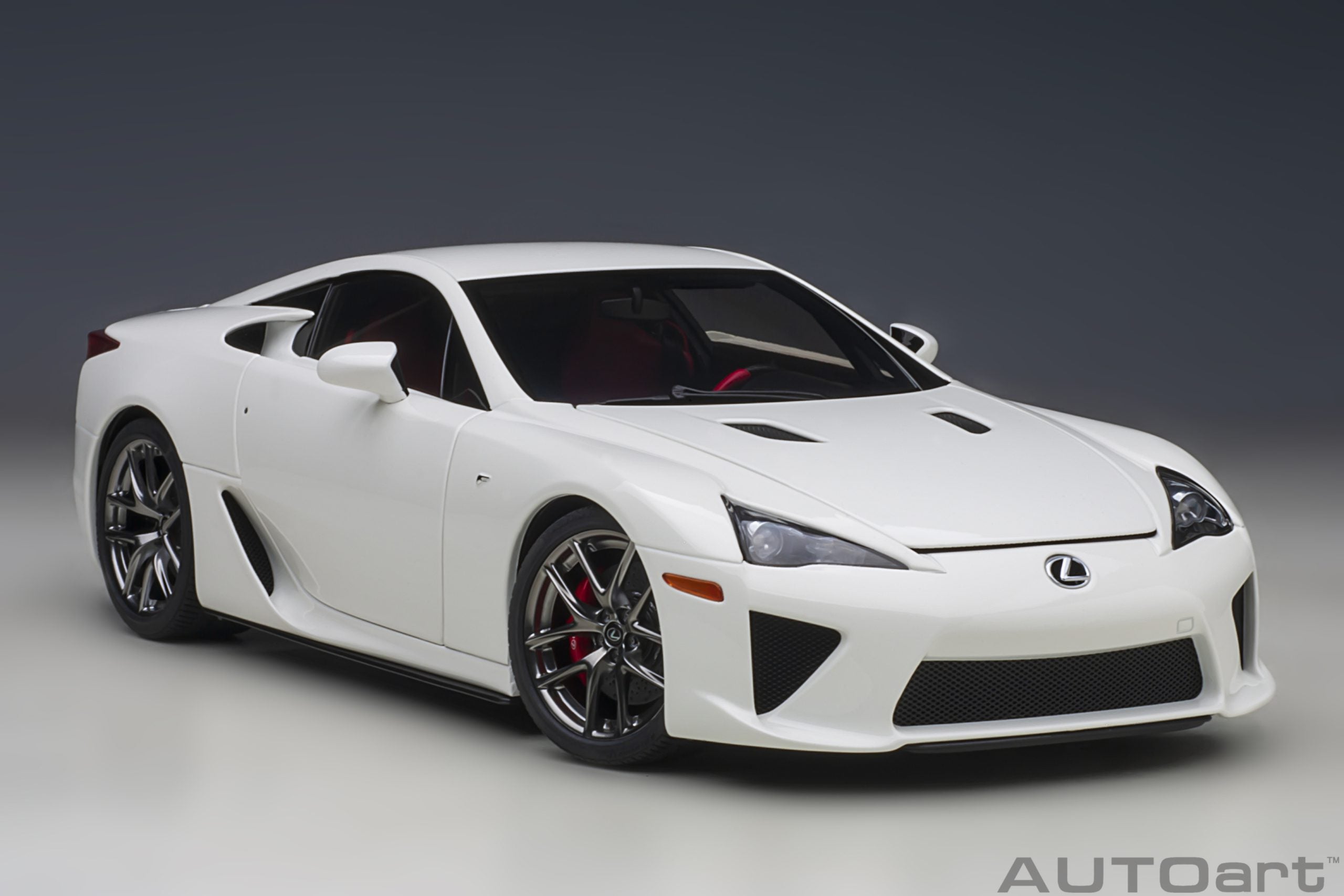 AUTOart 1:18 Lexus LFA (Whitest White) 78850 – YomaCarModel