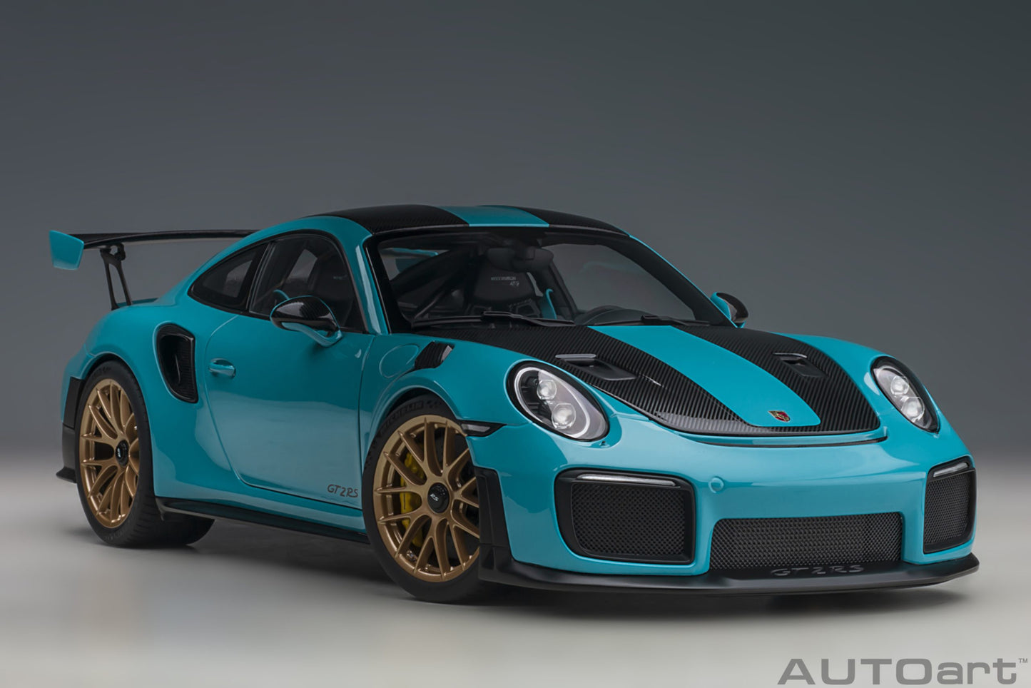 AUTOart 1:18 Porsche 911 (991.2) GT2 RS Weissach Package (Miami Blue) 78175