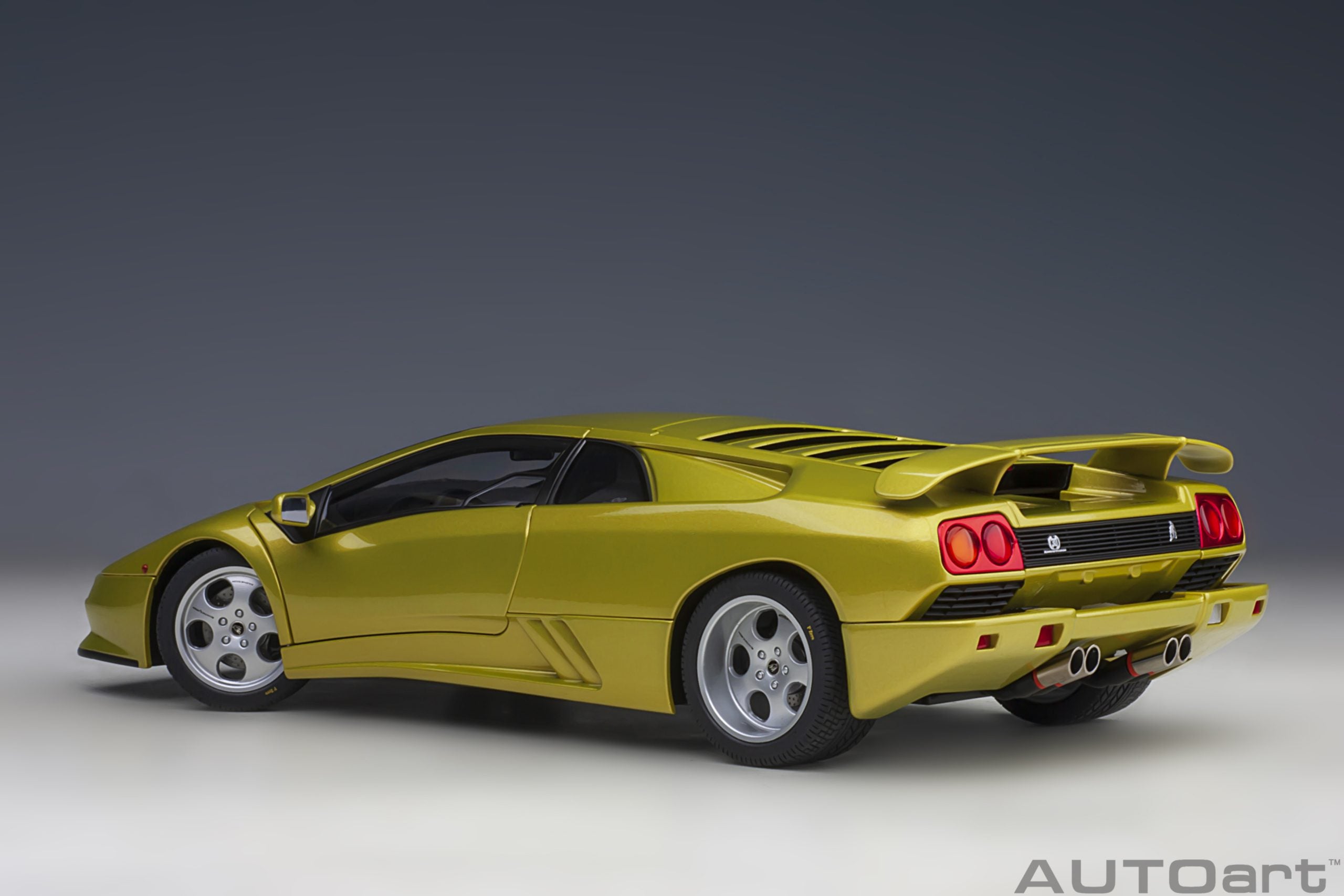 AUTOart 1:18 Lamborghini Diablo SE 30th Anniversary Edition