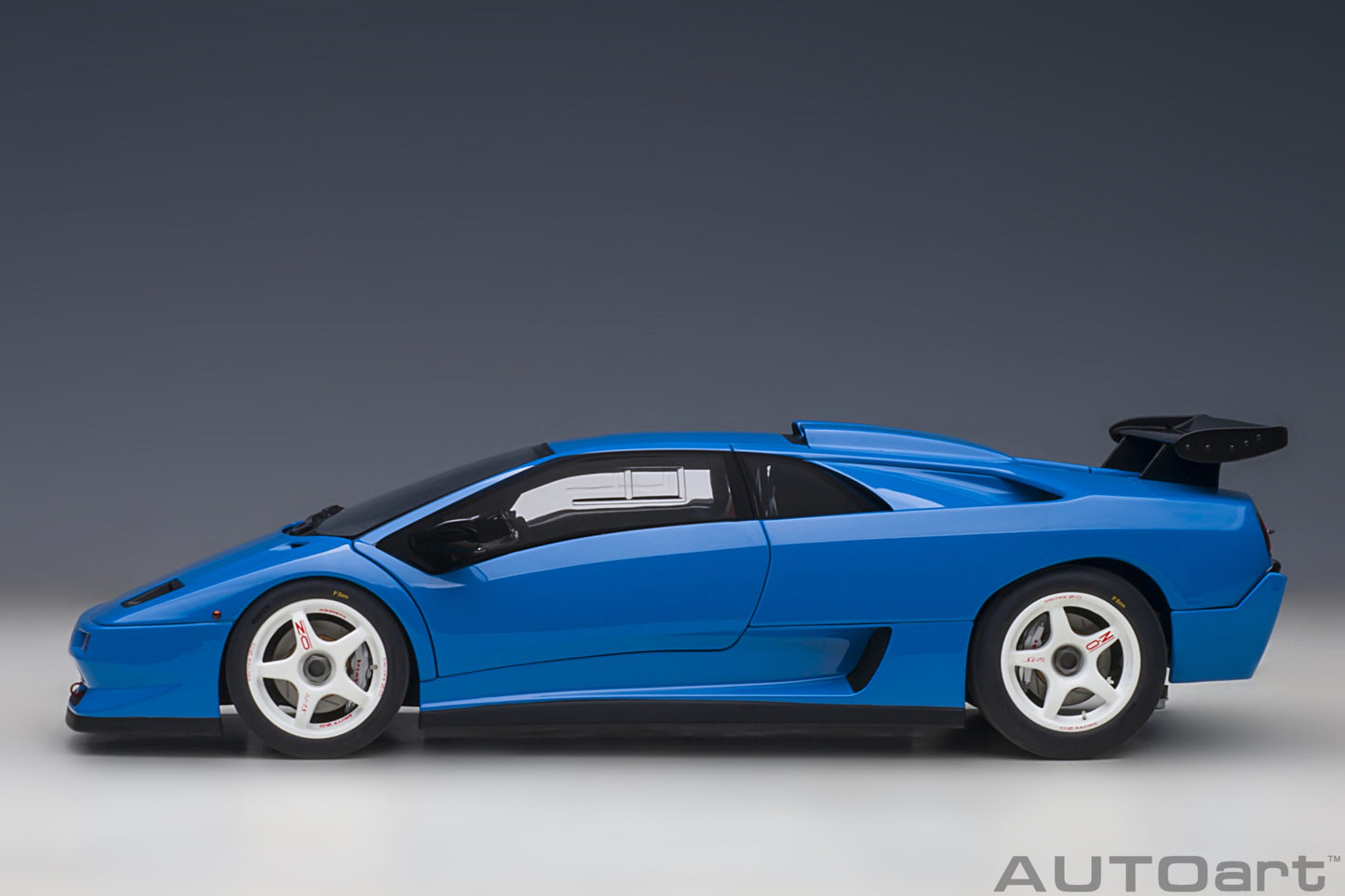 AUTOart 1:18 Lamborghini Diablo SV-R (Blue Le Mans) 79148