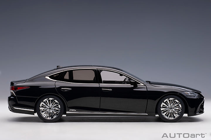 AUTOART 1/18 Lexus LS 500h (black/black interior) 78868