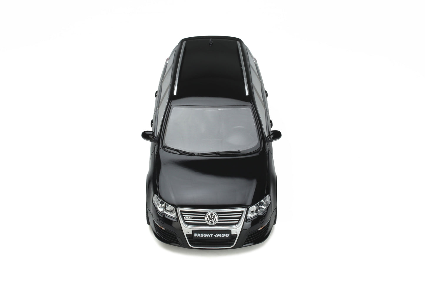 OTTO 1:18 2008 Volkswagen Passat R6 Variant Deep Black Pearl 2T OT938