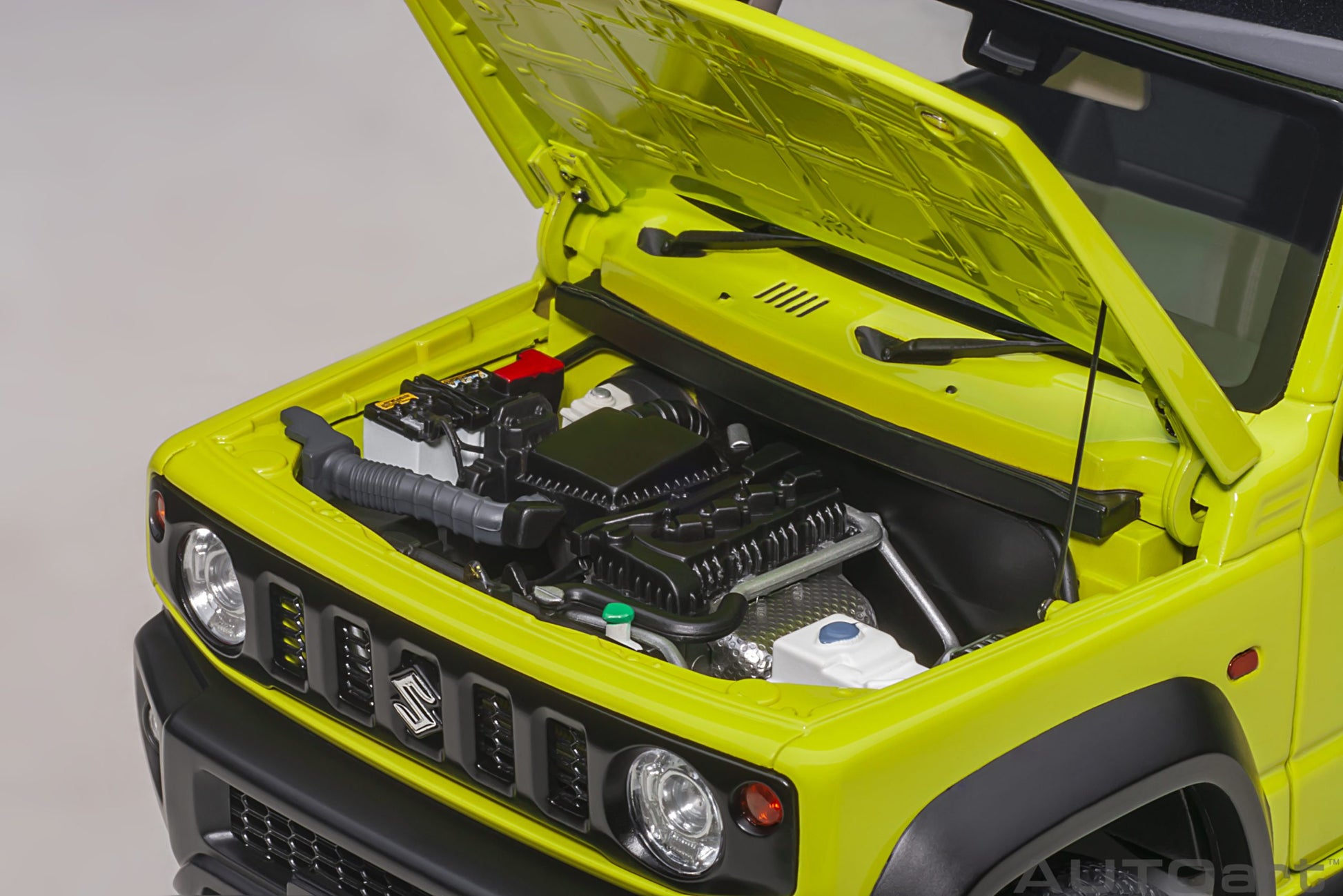 AUTOart 1:18 Suzuki Jimny Sierra (JB74) (Kinetic Yellow with Black roof)  78506