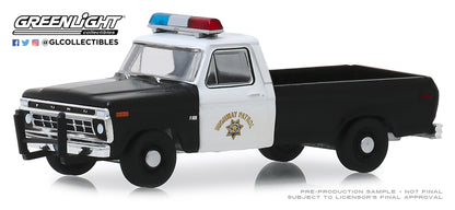 GreenLight 1:64 1975 Ford F-100 - California Highway Patrol 30085