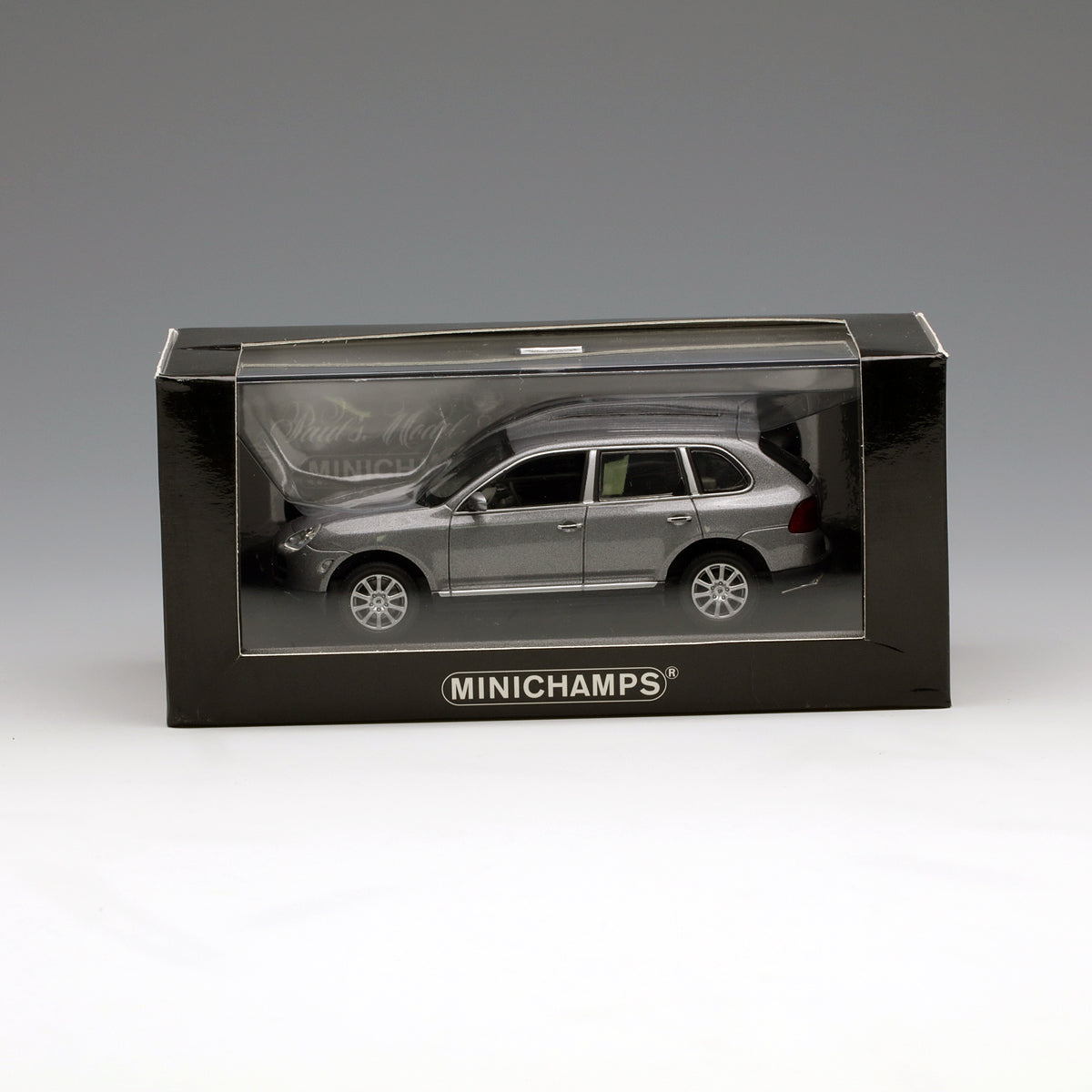 Minichamps 1:43 Porsche Cayenne V6 2002 Grey Metallic 400061010