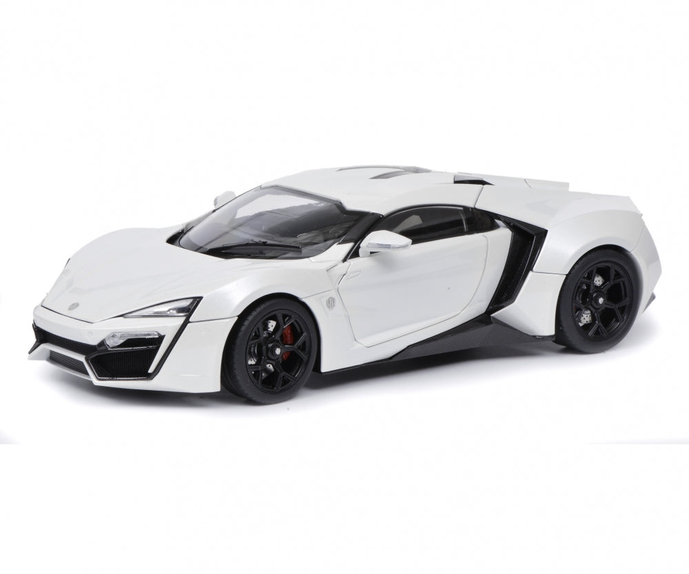 Schuco 1/18 W Motor Fenyr Supersport after Lykan white 450042800