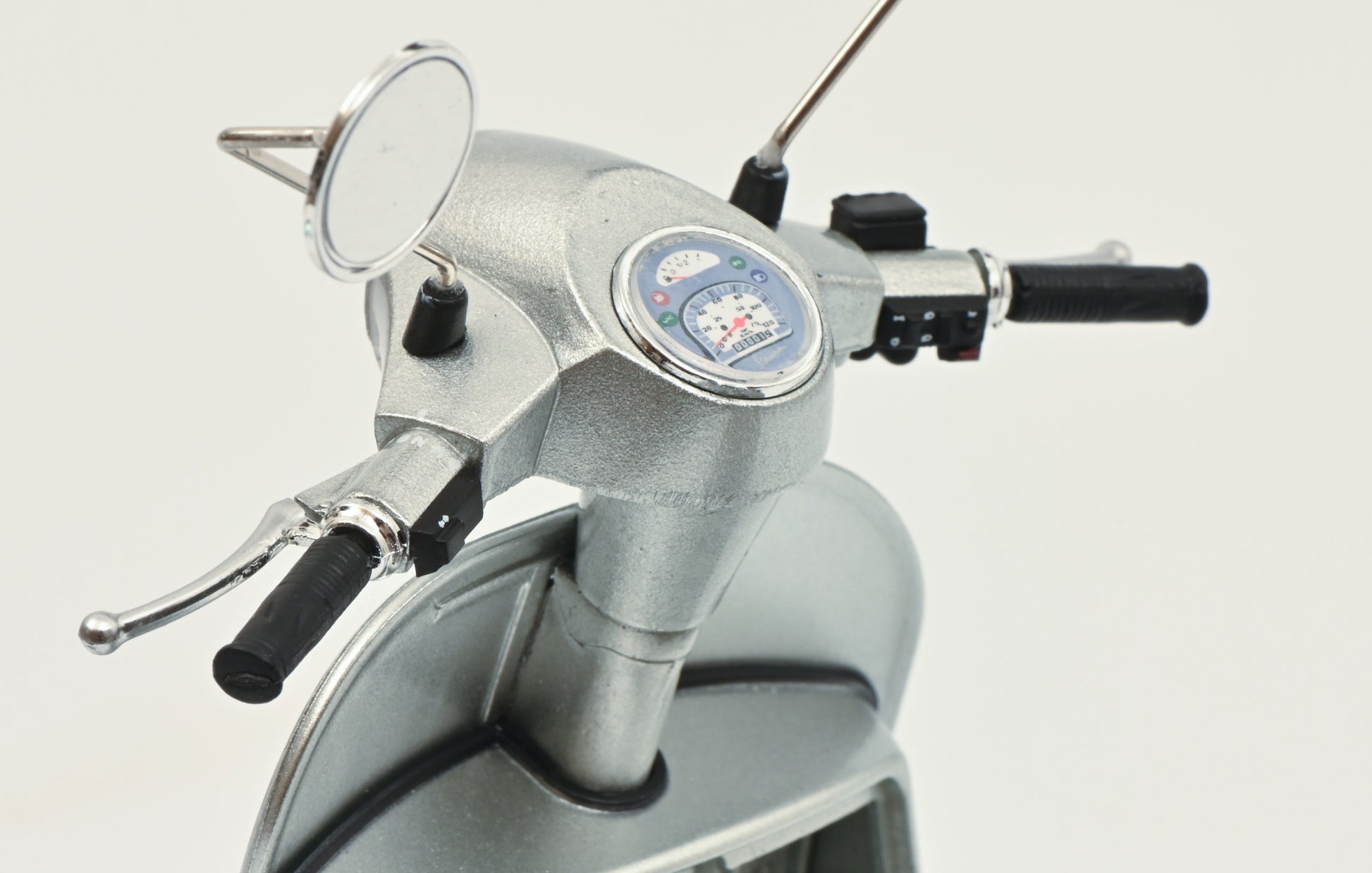 1/10 Schuco Vespa PX 125 (Grey Metallic) Motorcycle Model