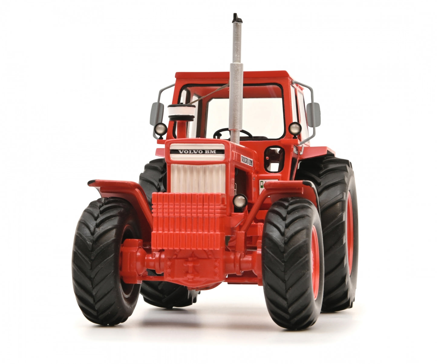 Schuco 1:32 Volvo BM 814 Tractor 450914800