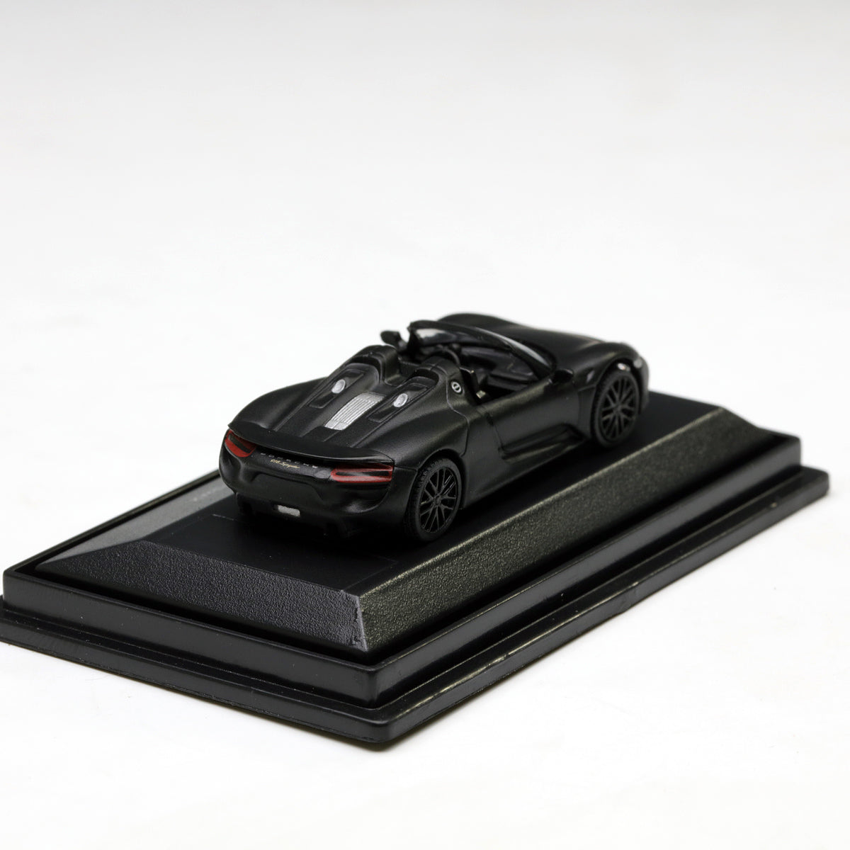 Schuco 1:87 Porsche 918 Spyder Black 452621400 – YomaCarModel