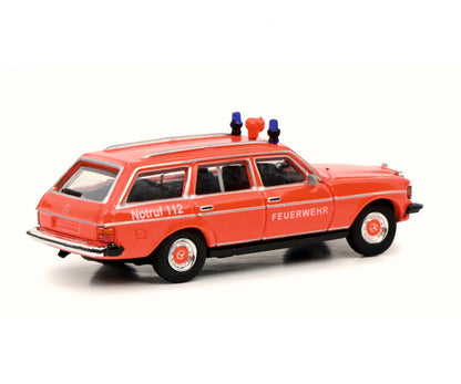 Schuco 1:87 Mercedes-Benz 240TE Fire Department 452669000