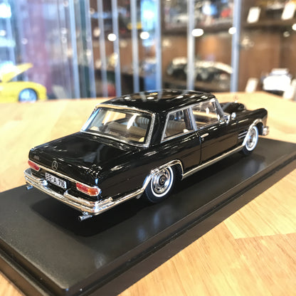 Schuco 1:43 Mercedes-Benz 600 W100 Coupe Black 450885700