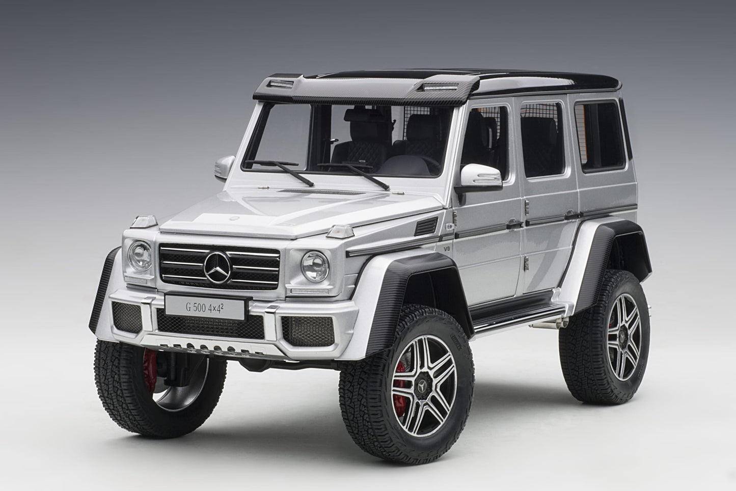 AUTOart 1:18 Mercedes-Benz G500 4×4² (Iridium Silver Metallic) 76318