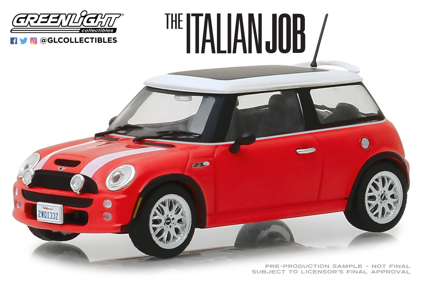 GreenLight 1:43 The Italian Job (2003) - 2003 Mini Cooper S - Red with White Stripes 86547