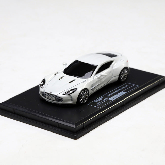 Frontiart AvanStyle 1:87 Aston Martin one-77 White AS011-02