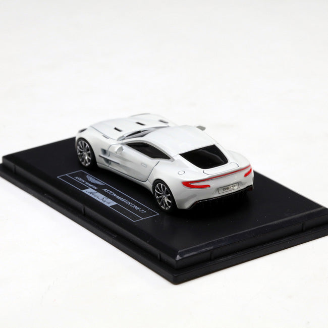 Frontiart AvanStyle 1:87 Aston Martin one-77 White AS011-02