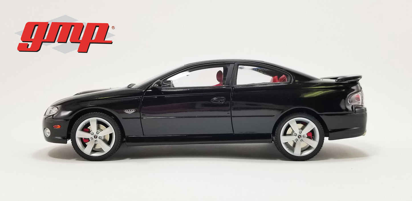 GMP 1:18 2006 Pontiac GTO - Phantom Black with Red Interior GMP-18981