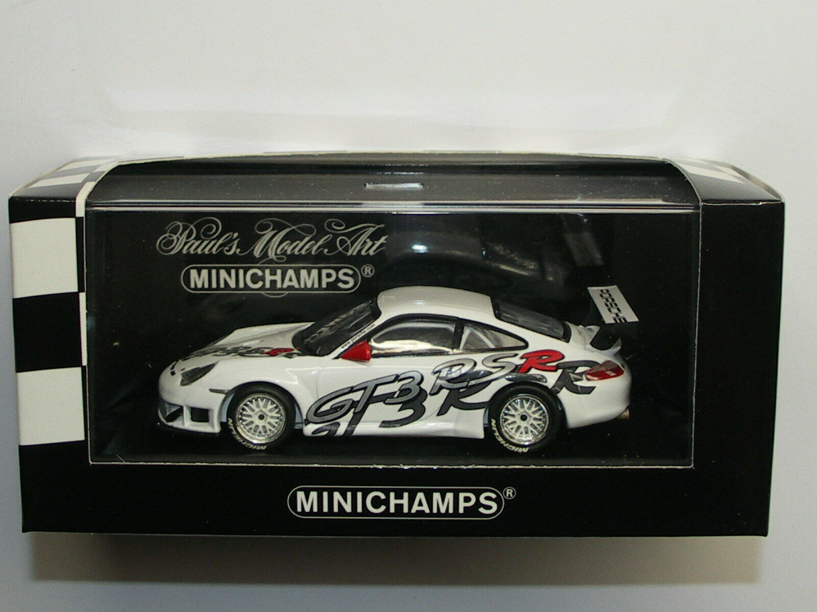 Minichamps 1:43 Porsche 911 GT3 RSR Presentation 2003 400036400